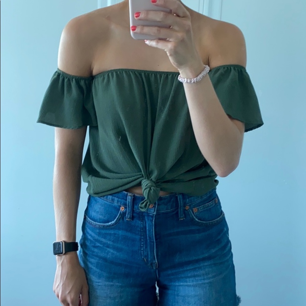 Emetla off the shoulder blouse Forrest green med